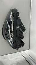 Laden Sie das Bild in den Galerie-Viewer, Frontscheinwerfer Mercedes-Benz W213 A2139066501 LED Links Headlight SCH3157264528db
