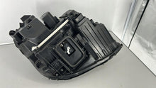 Laden Sie das Bild in den Galerie-Viewer, Frontscheinwerfer Mercedes-Benz W213 A2139066501 LED Links Headlight SCH3157264528db
