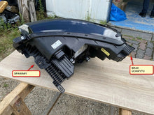 Laden Sie das Bild in den Galerie-Viewer, Frontscheinwerfer Skoda I 5LB941010 Rechts Scheinwerfer Headlight SCH3157644303nz