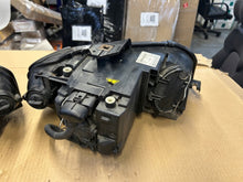 Laden Sie das Bild in den Galerie-Viewer, Frontscheinwerfer Audi A3 8P0941004R 8P0941003R Xenon Ein Satz Headlight SCH3161449276gm