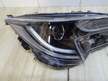Laden Sie das Bild in den Galerie-Viewer, Frontscheinwerfer Toyota Corolla 81110-02S70 Rechts Scheinwerfer Headlight SCH3162055320va