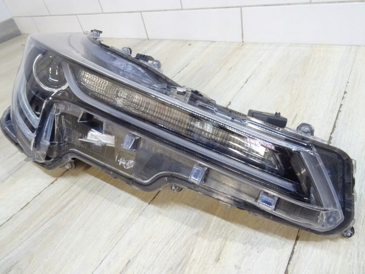 Frontscheinwerfer Toyota Corolla 81110-02S70 Rechts Scheinwerfer Headlight SCH3162055320va