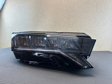 Load image into Gallery viewer, Frontscheinwerfer Skoda Octavia IV 5E4941010 Rechts Scheinwerfer Headlight SCH3163113601xi
