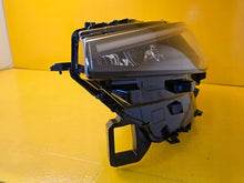 Laden Sie das Bild in den Galerie-Viewer, Frontscheinwerfer VW T-Roc 2GV941005 LED Links Scheinwerfer Headlight SCH3164290394hn