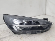 Laden Sie das Bild in den Galerie-Viewer, Frontscheinwerfer Ford Focus MX7B-13E014 LED Rechts Scheinwerfer Headlight SCH3165422077yi