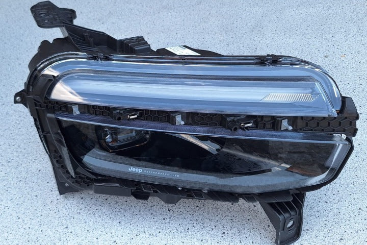 Frontscheinwerfer Jeep 522187210 522187170 Ein Satz Scheinwerfer Headlight SCH3167791696za