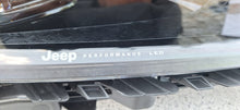 Load image into Gallery viewer, Frontscheinwerfer Jeep 522187210 522187170 Ein Satz Scheinwerfer Headlight SCH3167791696za