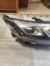 Laden Sie das Bild in den Galerie-Viewer, Frontscheinwerfer Mitsubishi I W W3157 Rechts Scheinwerfer Headlight SCH3171157912ip