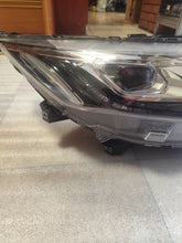 Laden Sie das Bild in den Galerie-Viewer, Frontscheinwerfer Mitsubishi I W W3157 Rechts Scheinwerfer Headlight SCH3171157912ip