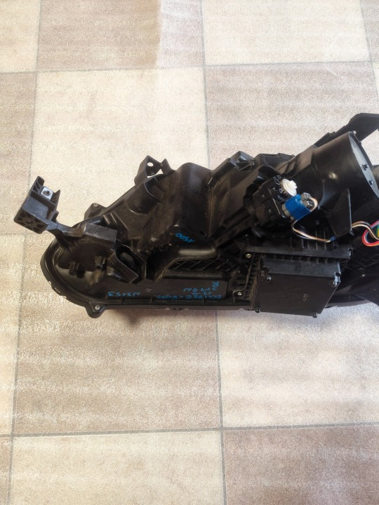 Frontscheinwerfer Mitsubishi I W W3157 Rechts Scheinwerfer Headlight SCH3171157912ip