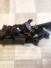 Laden Sie das Bild in den Galerie-Viewer, Frontscheinwerfer Mitsubishi I W W3157 Rechts Scheinwerfer Headlight SCH3171157912ip
