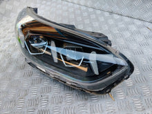 Laden Sie das Bild in den Galerie-Viewer, Frontscheinwerfer Kia Proceed J792111020 J792161520 Rechts Headlight SCH3173815339pm