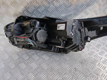 Laden Sie das Bild in den Galerie-Viewer, Frontscheinwerfer Kia Proceed J792111020 J792161520 Rechts Headlight SCH3173815339pm