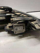Load image into Gallery viewer, Frontscheinwerfer Audi Q3 8U0941005A Links Scheinwerfer Headlight SCH3176760502vr