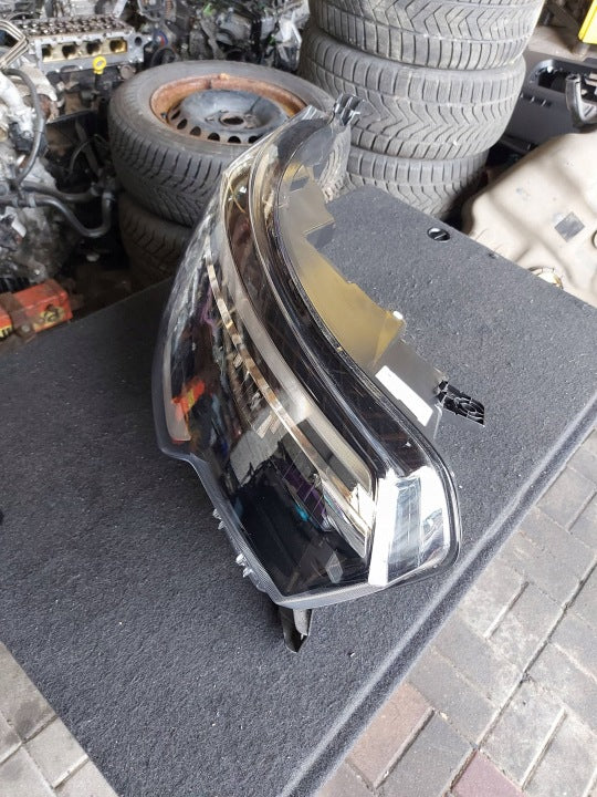 Frontscheinwerfer Renault Trafic 260102899R Rechts Scheinwerfer Headlight SCH3176820847fr