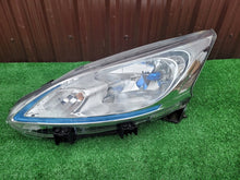 Laden Sie das Bild in den Galerie-Viewer, Frontscheinwerfer Nissan I 334-01 Links Scheinwerfer Headlight SCH3179912818dv