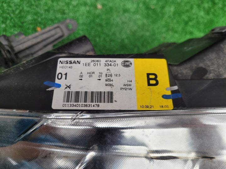 Frontscheinwerfer Nissan I 334-01 Links Scheinwerfer Headlight SCH3179912818dv