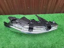 Laden Sie das Bild in den Galerie-Viewer, Frontscheinwerfer Nissan I 334-01 Links Scheinwerfer Headlight SCH3179912818dv