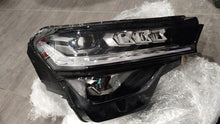 Laden Sie das Bild in den Galerie-Viewer, Frontscheinwerfer Skoda I 57H941036 Rechts Scheinwerfer Headlight SCH3184290902fs