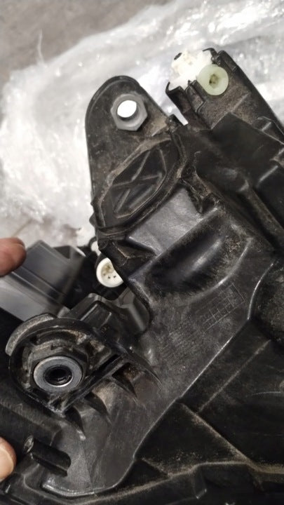 Frontscheinwerfer Skoda I 57H941036 Rechts Scheinwerfer Headlight SCH3184290902fs