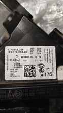Laden Sie das Bild in den Galerie-Viewer, Frontscheinwerfer Skoda I 57H941036 Rechts Scheinwerfer Headlight SCH3184290902fs