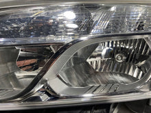 Laden Sie das Bild in den Galerie-Viewer, Frontscheinwerfer Chevrolet Trax 25961800 Links Scheinwerfer Headlight SCH3185859374vx