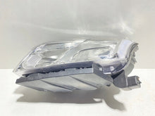 Laden Sie das Bild in den Galerie-Viewer, Frontscheinwerfer Chevrolet Trax 25961800 Links Scheinwerfer Headlight SCH3185859374vx