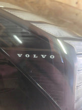 Laden Sie das Bild in den Galerie-Viewer, Frontscheinwerfer Volvo 80000628 LED Rechts Scheinwerfer Headlight SCH3187225946lf