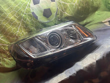 Laden Sie das Bild in den Galerie-Viewer, Frontscheinwerfer Opel Insignia 1ZT009631-02 Xenon Rechts Scheinwerfer Headlight SCH3187602638pc