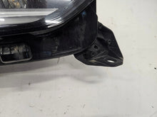 Laden Sie das Bild in den Galerie-Viewer, Frontscheinwerfer Opel Corsa F 39162654 Full LED Rechts Scheinwerfer Headlight SCH3191852319ss