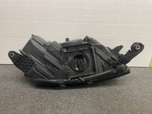 Load image into Gallery viewer, Frontscheinwerfer Skoda Fabia III 6V1941015F Full LED Links Headlight SCH3191921336nw