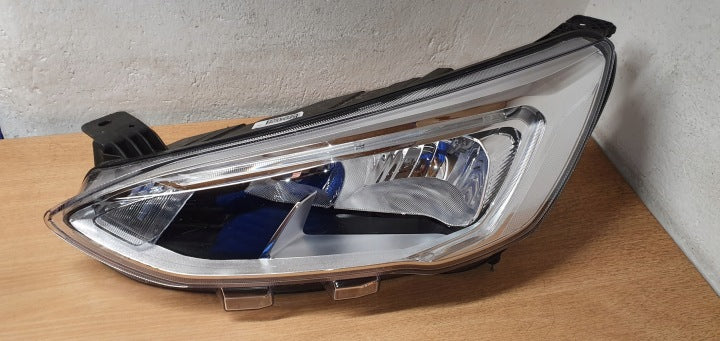 Frontscheinwerfer Ford Focus JX7B13W030AE Links Scheinwerfer Headlight SCH3195551650hh