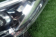 Laden Sie das Bild in den Galerie-Viewer, Frontscheinwerfer Nissan Qashqai II 100-19011 Links Scheinwerfer Headlight SCH3196746124rn