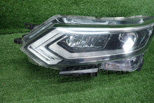 Laden Sie das Bild in den Galerie-Viewer, Frontscheinwerfer Nissan Qashqai II 100-19011 Links Scheinwerfer Headlight SCH3196746124rn