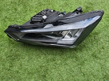 Load image into Gallery viewer, Frontscheinwerfer Seat Leon 5FB941773A Links Scheinwerfer Headlight SCH3206366191zn