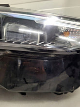 Laden Sie das Bild in den Galerie-Viewer, Frontscheinwerfer Audi Q3 83A941012 Ein Satz Scheinwerfer Headlight SCH3206690813dp
