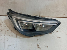 Laden Sie das Bild in den Galerie-Viewer, Frontscheinwerfer Opel Crossland X 433944839 Links Scheinwerfer Headlight SCH3218883983uz