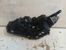 Laden Sie das Bild in den Galerie-Viewer, Frontscheinwerfer Opel Crossland X 433944839 Links Scheinwerfer Headlight SCH3218883983uz