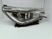 Laden Sie das Bild in den Galerie-Viewer, Frontscheinwerfer Toyota Hilux VIII 811100K792L2007 Rechts Headlight SCH3223738860xa