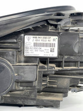 Laden Sie das Bild in den Galerie-Viewer, Frontscheinwerfer Porsche Macan 95B941032CF Rechts Scheinwerfer Headlight SCH3226576882to