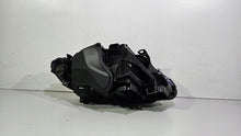 Load image into Gallery viewer, Frontscheinwerfer BMW E93 E92 18724642376 Links Scheinwerfer Headlight SCH3228969873cj