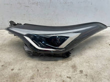 Laden Sie das Bild in den Galerie-Viewer, Frontscheinwerfer Toyota C-Hr Chr 81150F4280-00 LED Links Scheinwerfer Headlight SCH3231909611zb