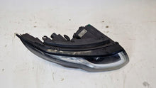 Laden Sie das Bild in den Galerie-Viewer, Frontscheinwerfer Land Rover Range I Evoque L538 GJ32-13W029-DC Rechts Headlight SCH3232123029yd