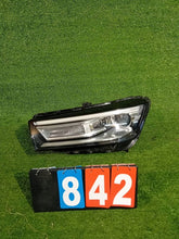 Laden Sie das Bild in den Galerie-Viewer, Frontscheinwerfer Audi Q5 80A941043 Links Scheinwerfer Headlight SCH3232186399yy