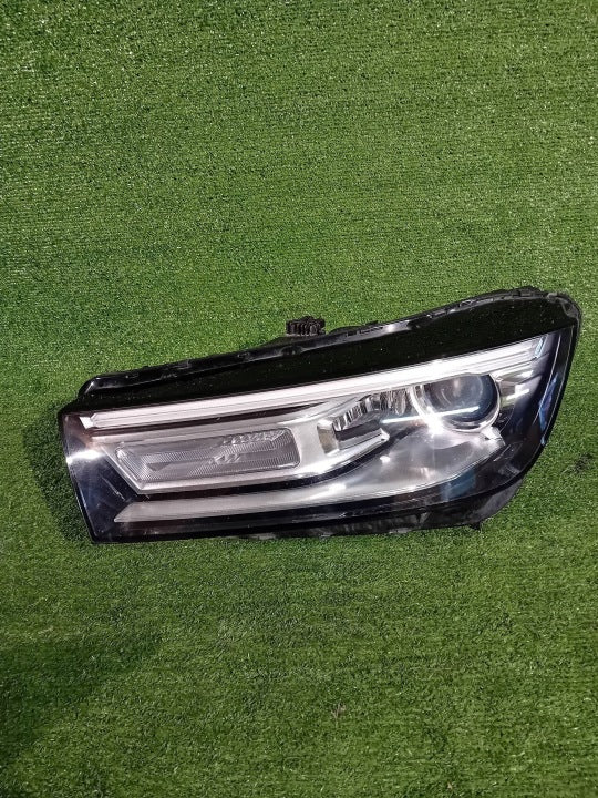 Frontscheinwerfer Audi Q5 80A941043 Links Scheinwerfer Headlight SCH3232186399yy