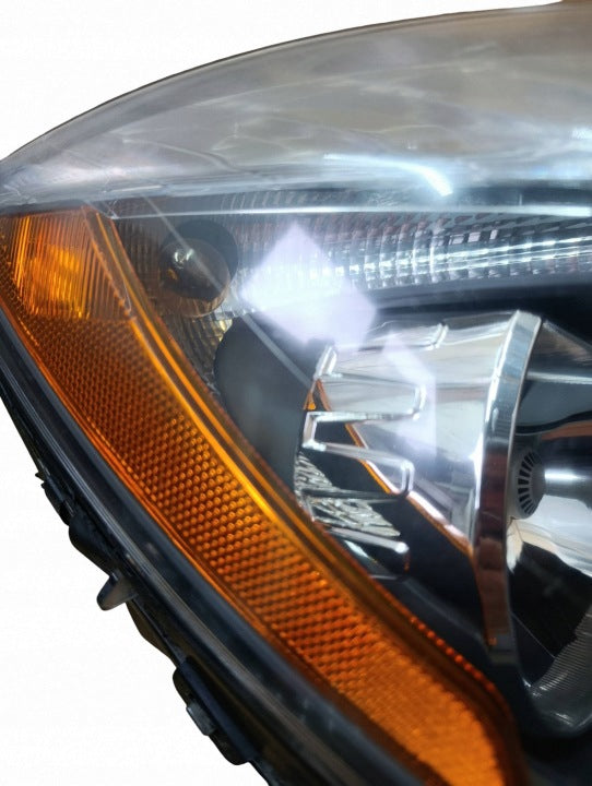 Frontscheinwerfer Mercedes-Benz Cla X117 C117 A1178200861 Rechts Headlight SCH3241909172ze