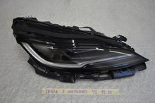 Laden Sie das Bild in den Galerie-Viewer, Frontscheinwerfer Tesla Model 3 1760889-00H Rechts Scheinwerfer Headlight SCH3243041774yw