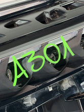 Laden Sie das Bild in den Galerie-Viewer, Frontscheinwerfer Toyota C-Hr 81110F4510 Rechts Scheinwerfer Headlight SCH3243285632xu