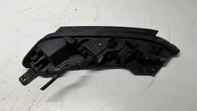 Laden Sie das Bild in den Galerie-Viewer, Frontscheinwerfer Hyundai Kona 92208-J9000 Rechts Scheinwerfer Headlight SCH3244179742bn