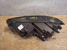 Laden Sie das Bild in den Galerie-Viewer, Frontscheinwerfer VW Touran 5TB941036 Rechts Scheinwerfer Headlight SCH3246124507lk